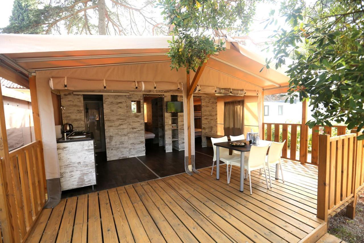 Boutique Camping Materada Beach ポレッチ 部屋 写真