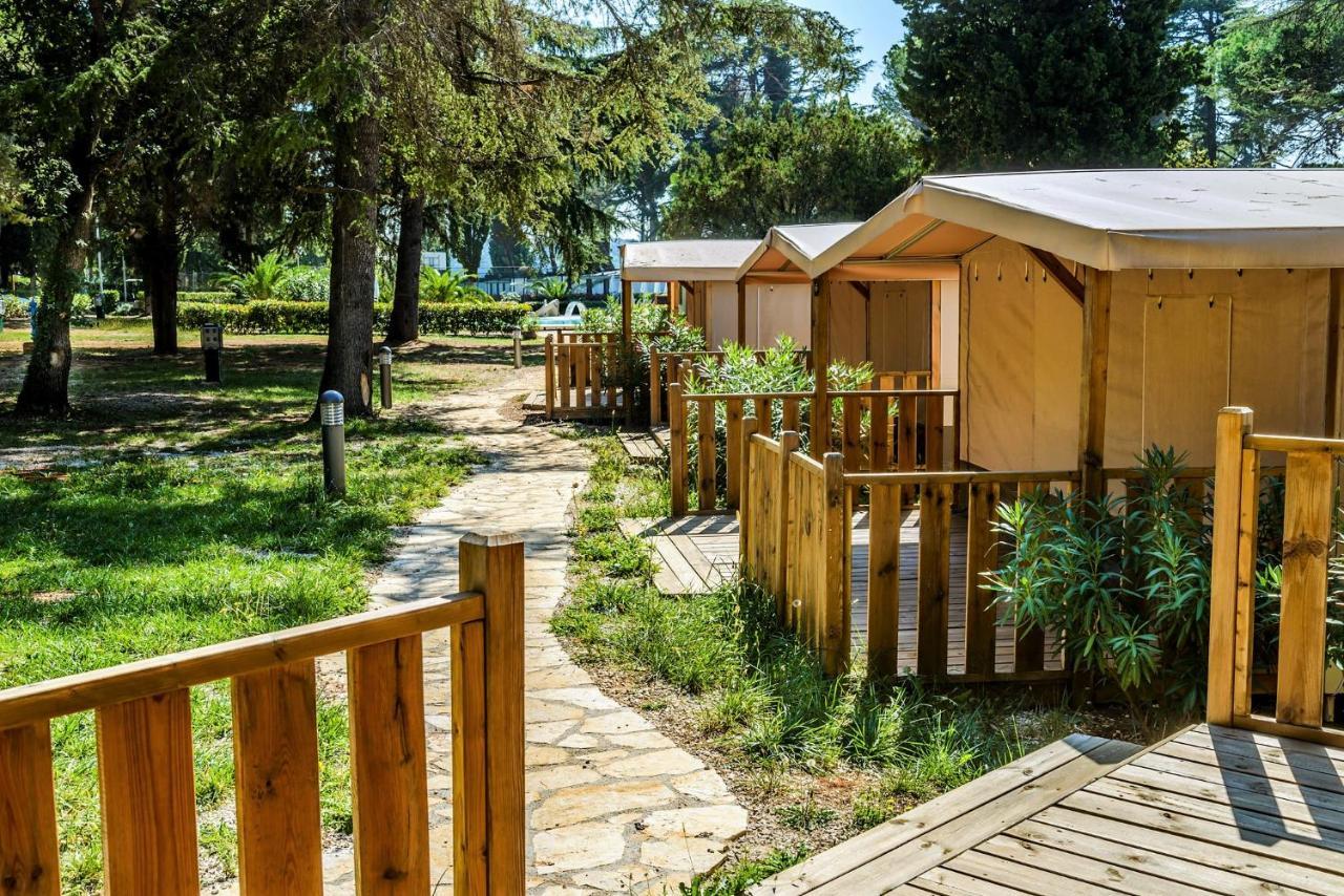 Boutique Camping Materada Beach ポレッチ エクステリア 写真